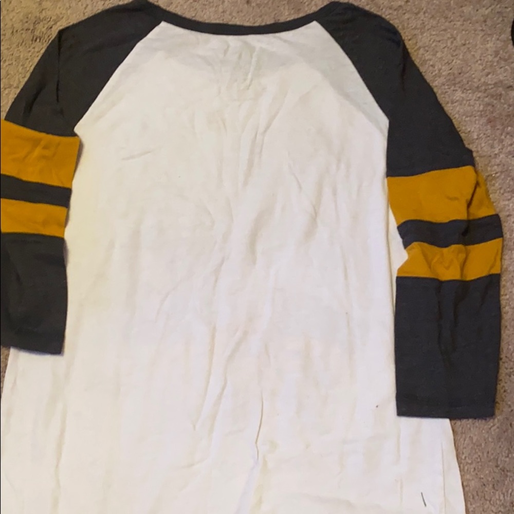 Shirt - Picture 3 of 3